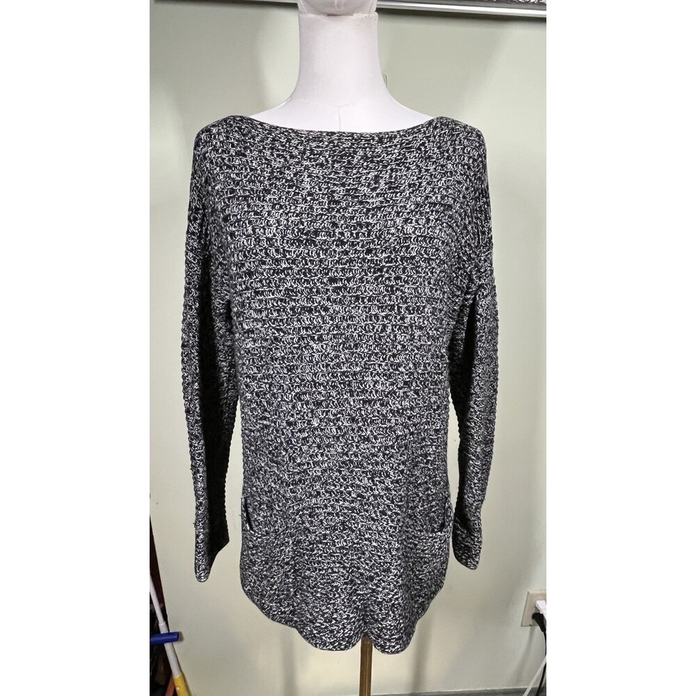 Vince Camuto Womens Size S Warm Cozy Chic Pullover Boat Neck Black White Sweater